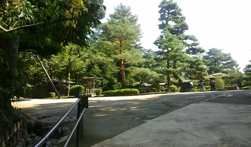 兼六園